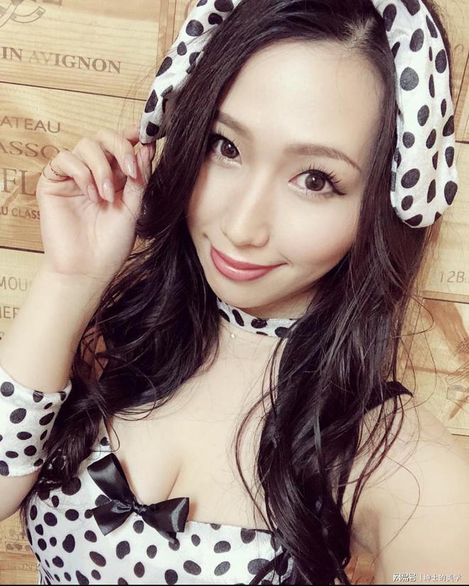 左山爱电影，高科技观影新纪元，体验未来电影里程碑