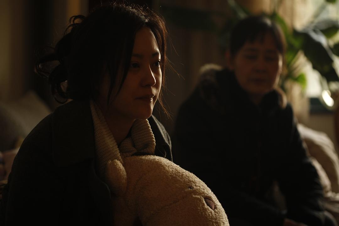 浮城谜事,高科技重塑观影新体验,引领时代风潮的电影传奇