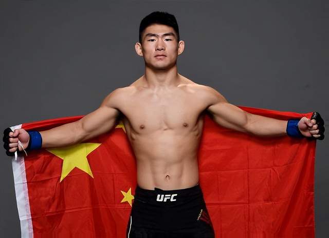 宋亚东最新比赛,热血激战,荣耀时刻的决战!