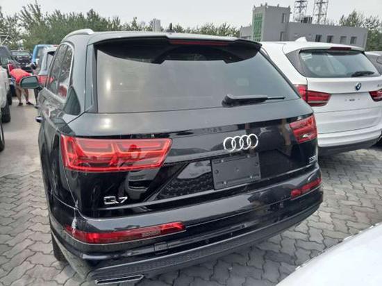 奥迪Q7豪华SUV标杆,最新报价与时代巨轮同步前行