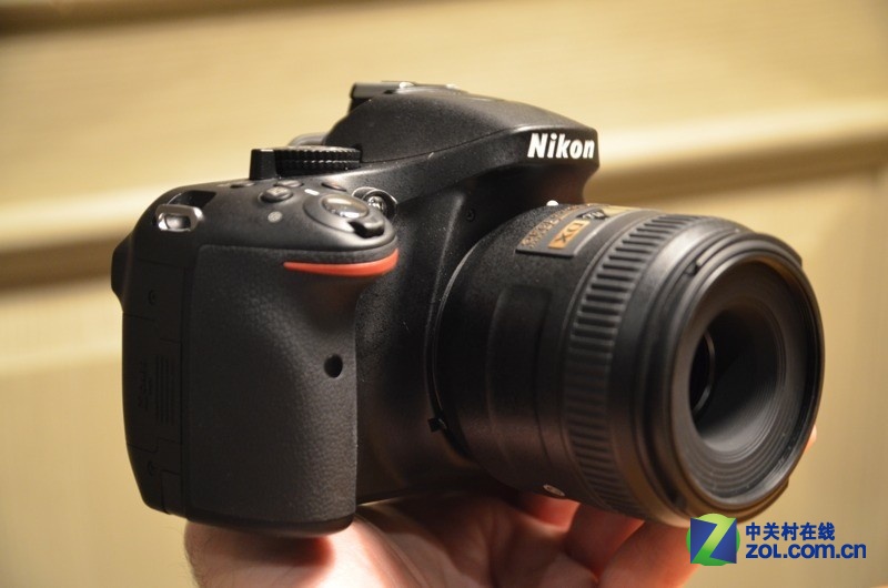 尼康最新技术革新与市场考量深度解析