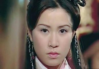 香港古装女演员的五彩日常风采展示