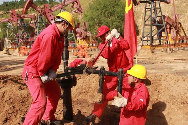 最新油田技术揭秘与发展概览 ????