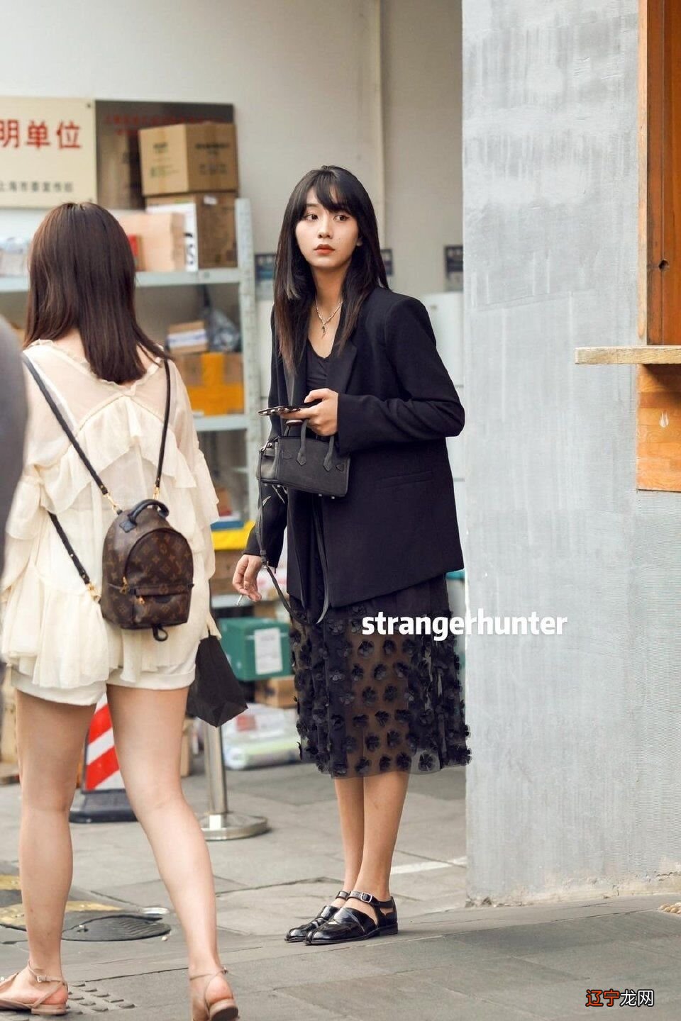 魔镜原创摄影，街头风采展现瞬间魅力