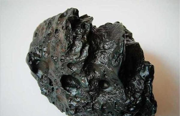 ??陨石价格及图片大全全览??