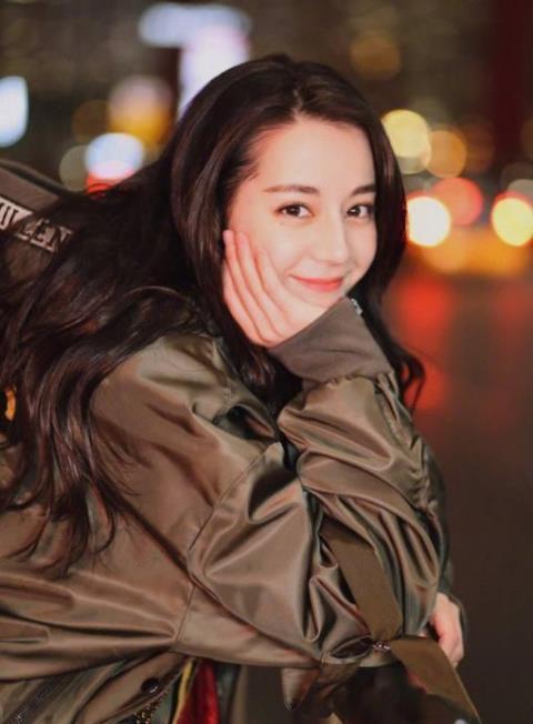 明星图片与名字背后的光环之路,学习变化,自信成就梦想之旅