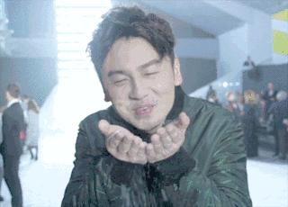 吴秀波最新动态揭秘，星光下的温馨日常与陪伴欢笑