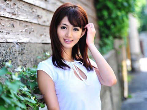 麻生希最新作品及其在当代艺术领域的影响力与地位探索