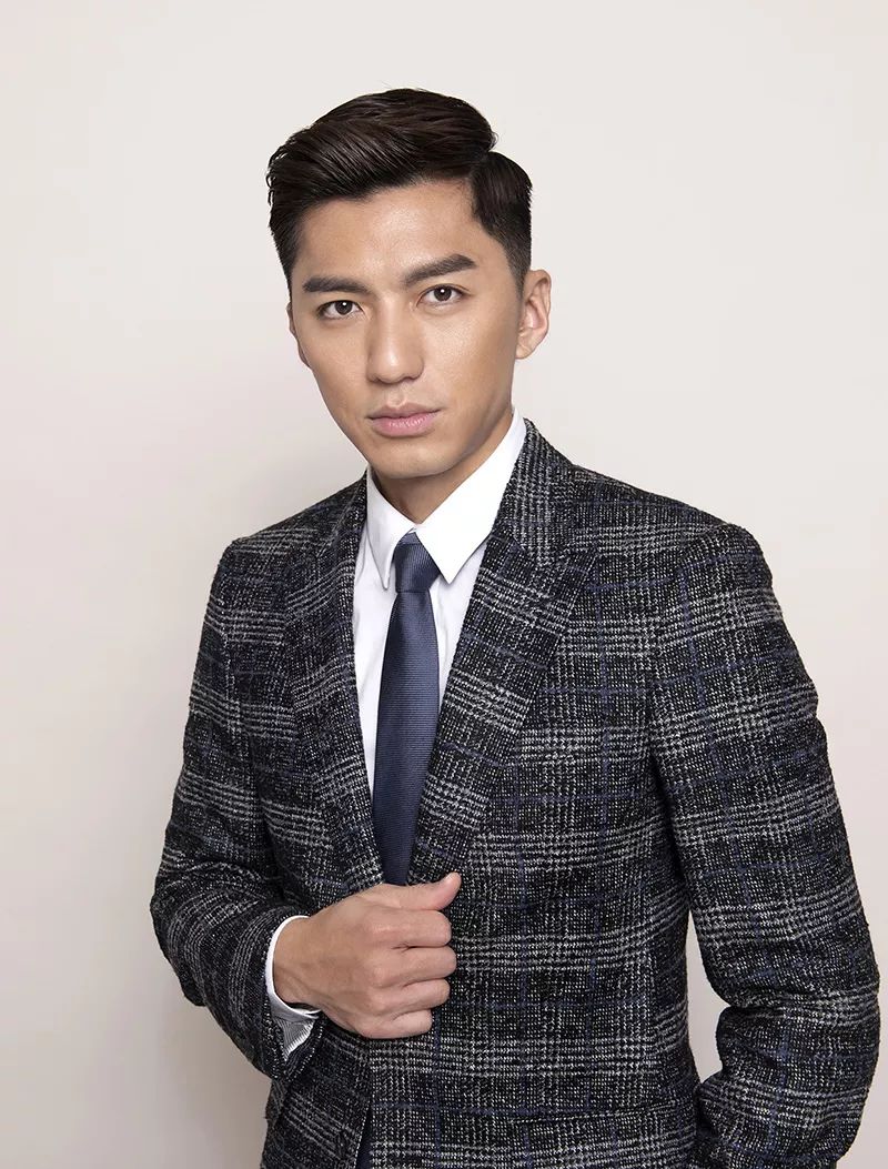 香港偶像男演员的魅力世界探索?