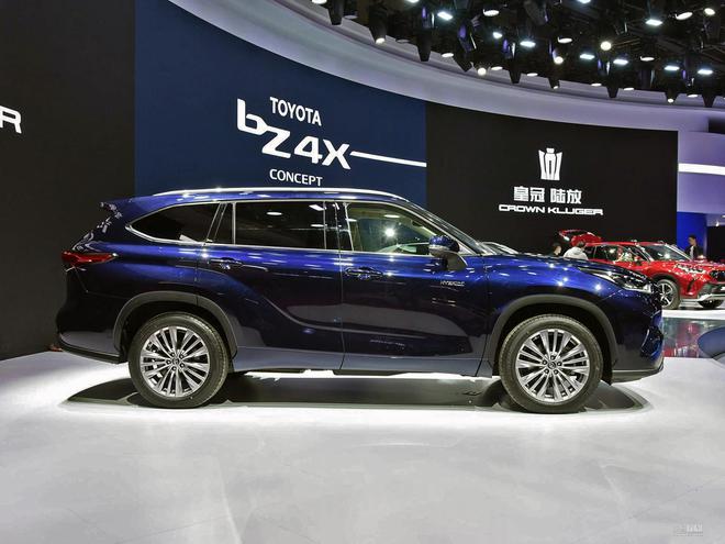 新款汉兰达,时间的印记,引领未来上市!