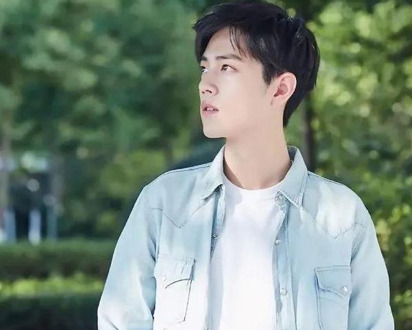 唐三最新小说，巷弄深处的神秘小店之谜