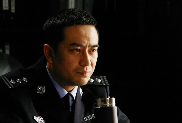 演过警察的演员,演技与角色塑造的深度探讨