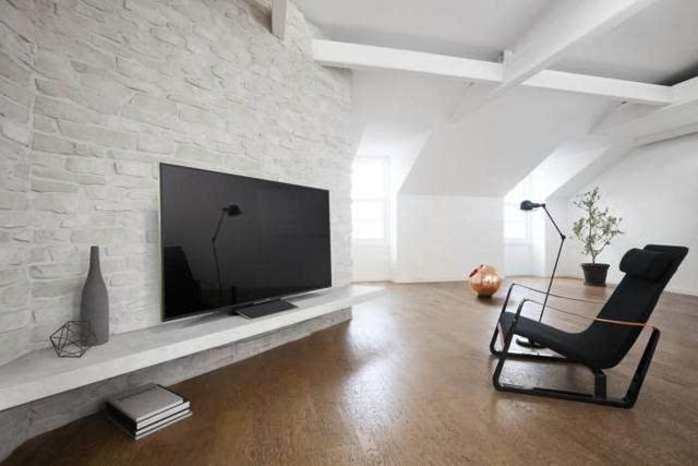 电视挂墙高度指南,启程探索自然美景,寻找最佳观看体验与内心宁静之地