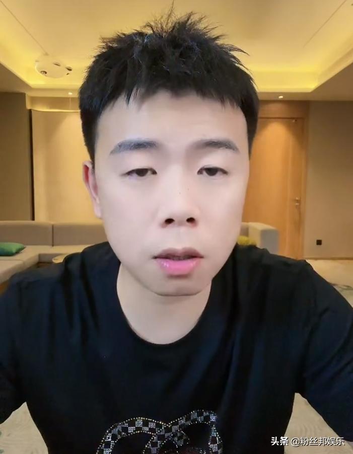 洪大炮的起源、重大事件与时代地位追溯,最新解析与探讨