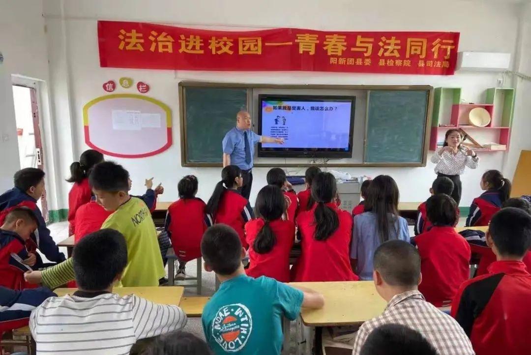 黄石日报最新资讯,把握城市发展的脉搏与热点