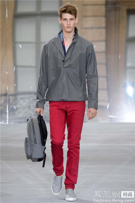 最新男装夏季潮流指南,轻松打造时尚造型