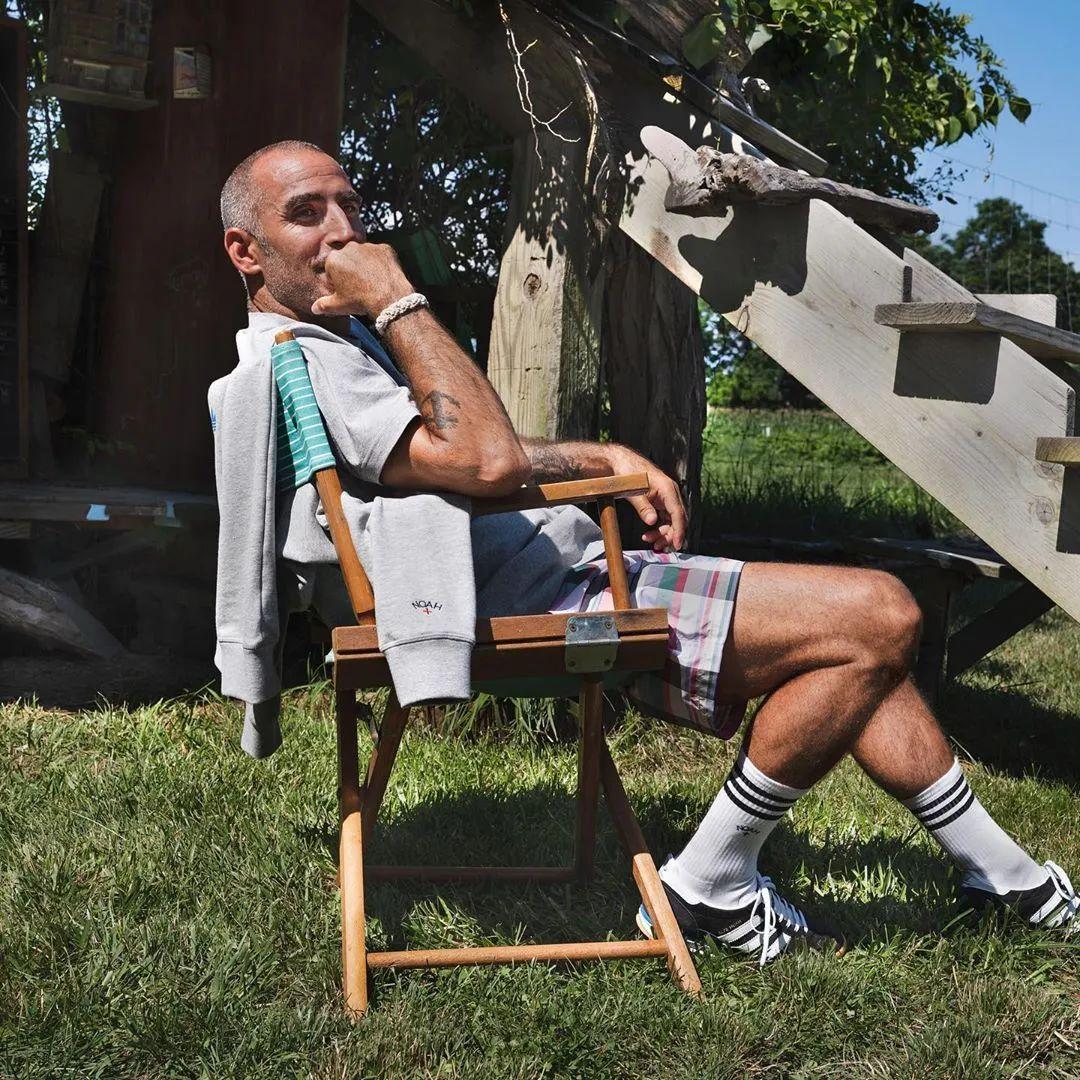 最新鞋款发布,引领时尚革命,掀起潮流风暴