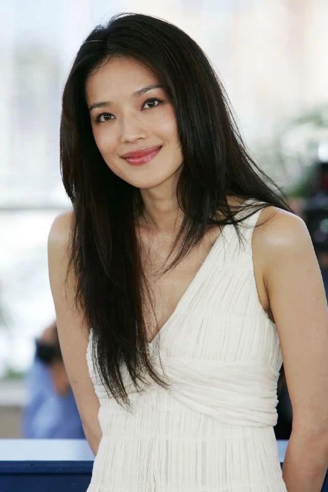 舒淇最新照片与小巷深处的特色小店探秘