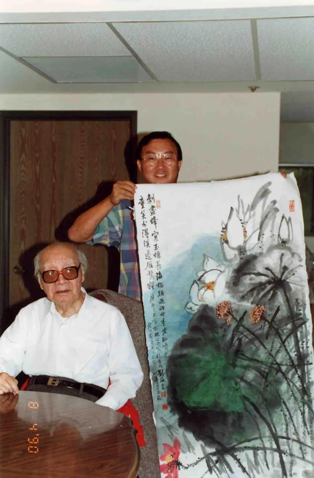 余最新拍摄的温馨日常故事,摄影中的友情与陪伴的温馨瞬间