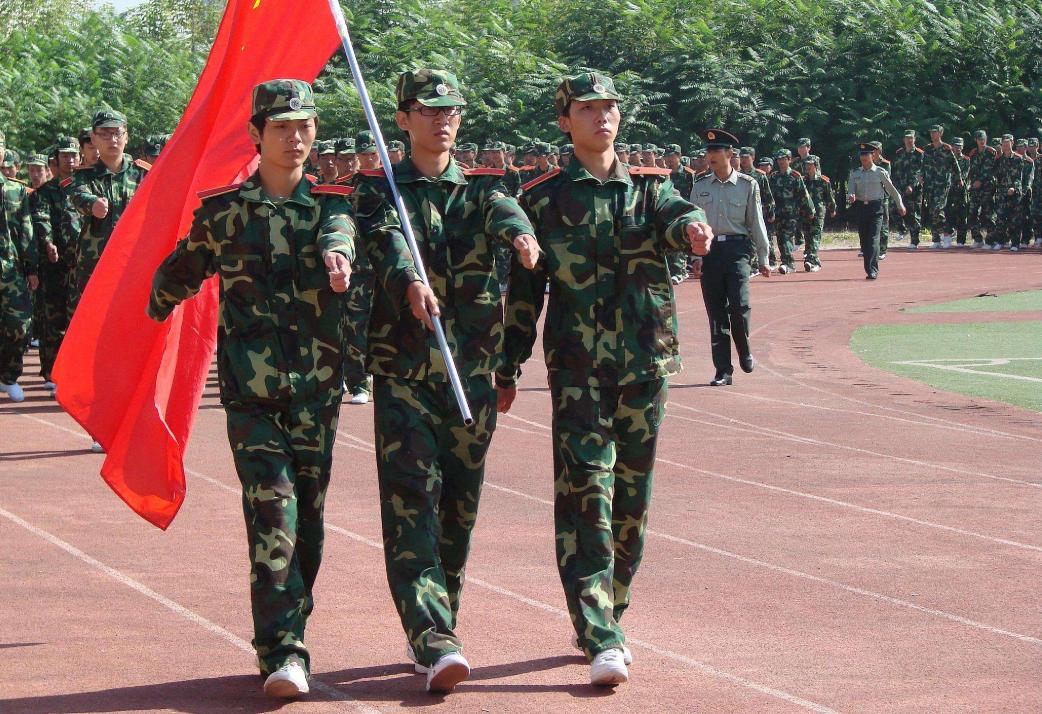 辽宁开学之际,小巷独特风景与隐藏特色小店探索